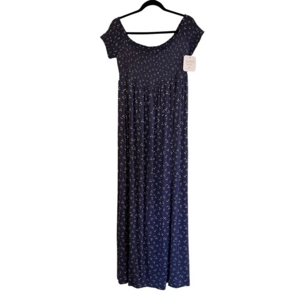 Isabel Maternity off The Shoulder Smocked Maxi Dress M NWT - Picture 2 of 8